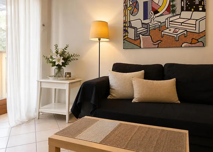 14 Apartment *
