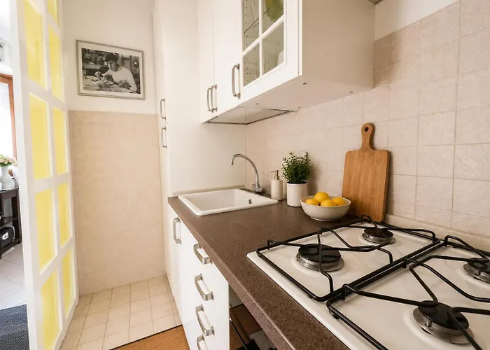 14 Apartment Rome